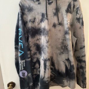 RVCA Artist network program hoodie size L